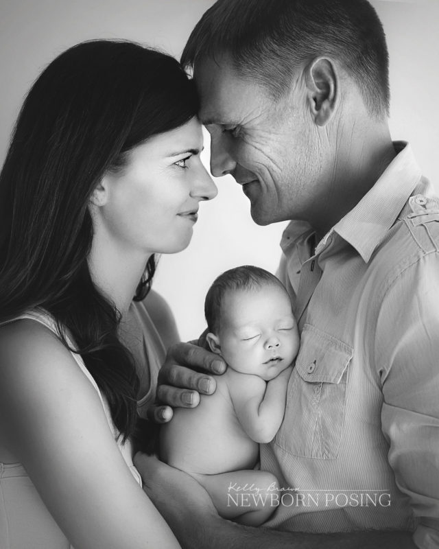 preemie newborn photography with parents