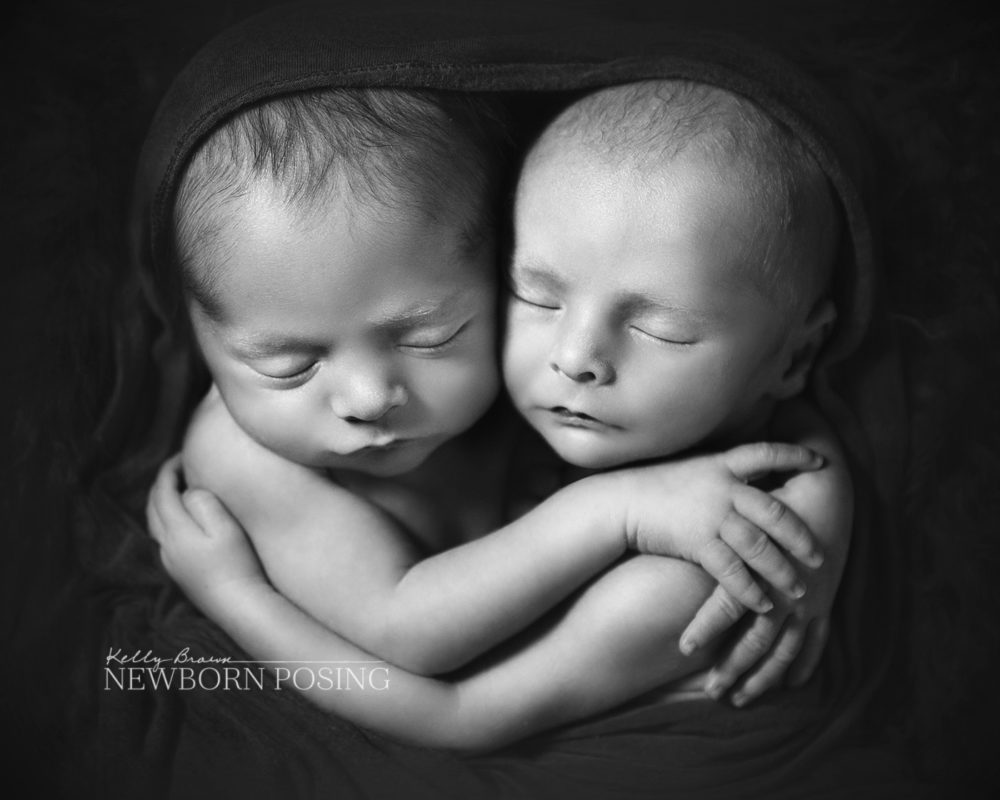 elements-of-art-in-photography-value-newborn-posing